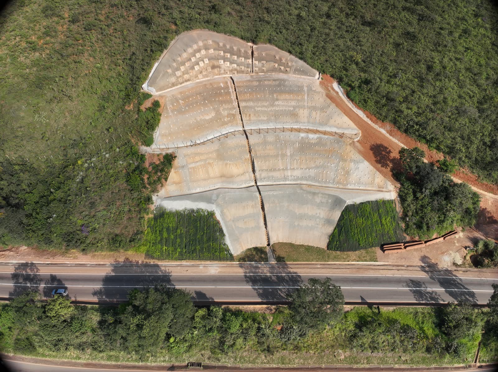 Estabilização de talude