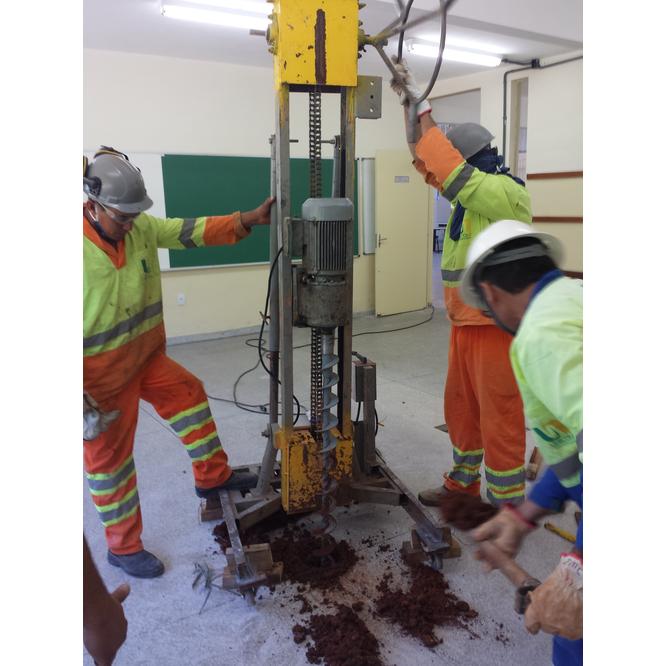 Micro estaca injetada