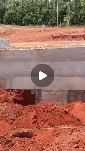 Projeto em Atibaia em Atibaia/SP. Solo grampeado, Cortina atirantada, Concreto projetado.